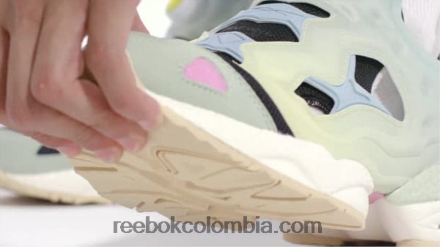 pantone/núcleo negro smiley instapump furia 95 zapatos Reebok D260LP151