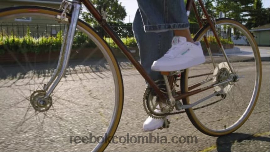 tiza/blanco papel/verde cañada zapatos vintage club c 85 Reebok D260LP11