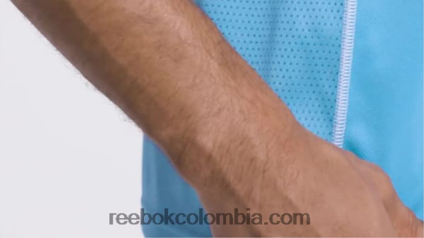 hombres azul esencial Camiseta Speedwick para correr Reebok D260LP1350