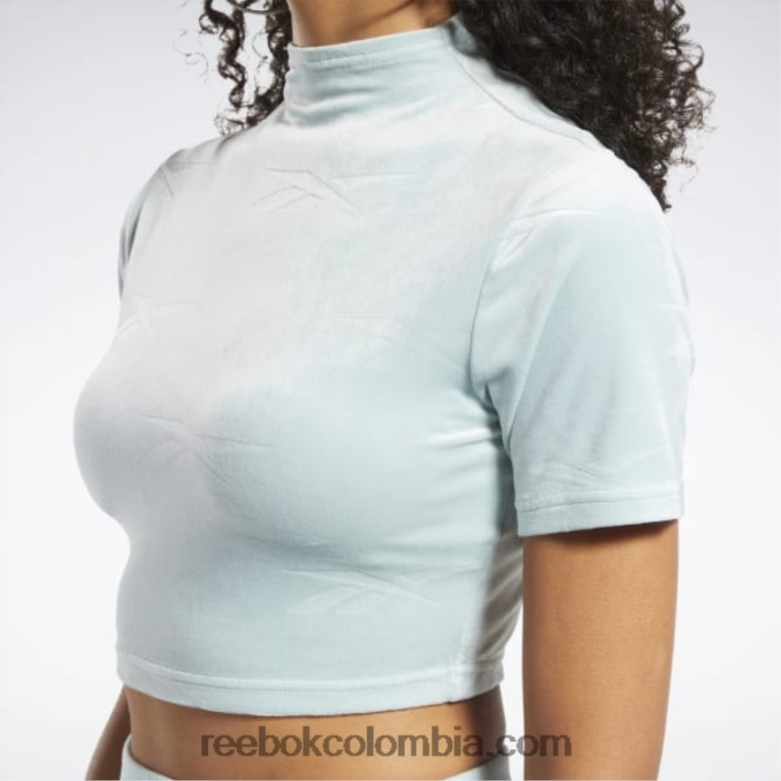 mujer gris junto al mar top clásico de energía ajustado Reebok D260LP887