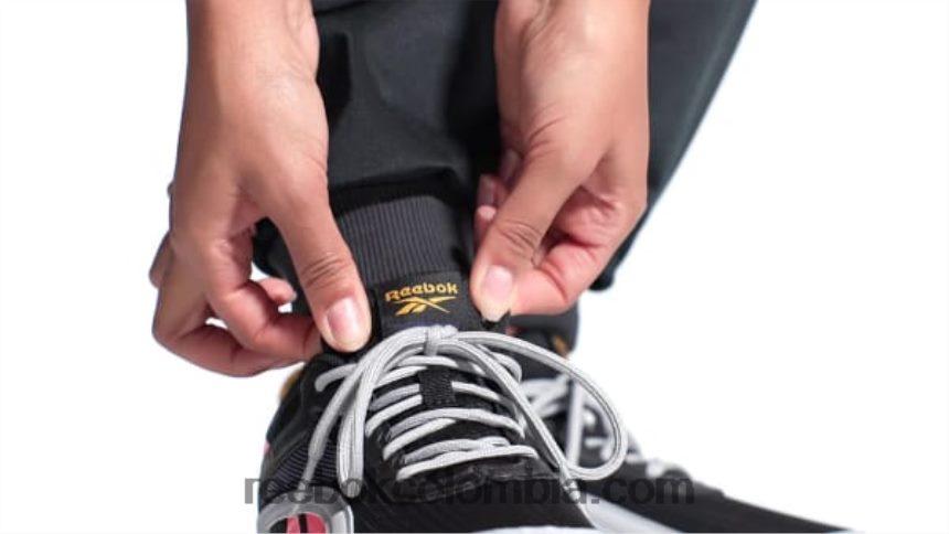 mujer Núcleo negro/púrpura llamativo/llamarado naranja ridgerider 6 zapatos Reebok D260LP232